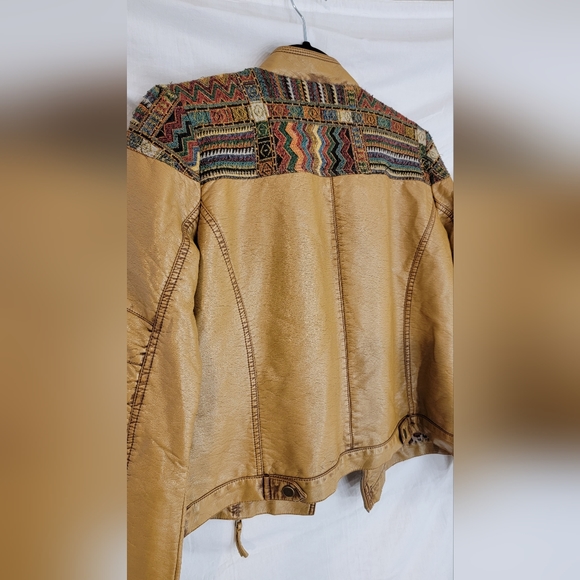 Paparazzi by Biz Western Boho Embroidered Moto Jacket - Picture 3 of 7
